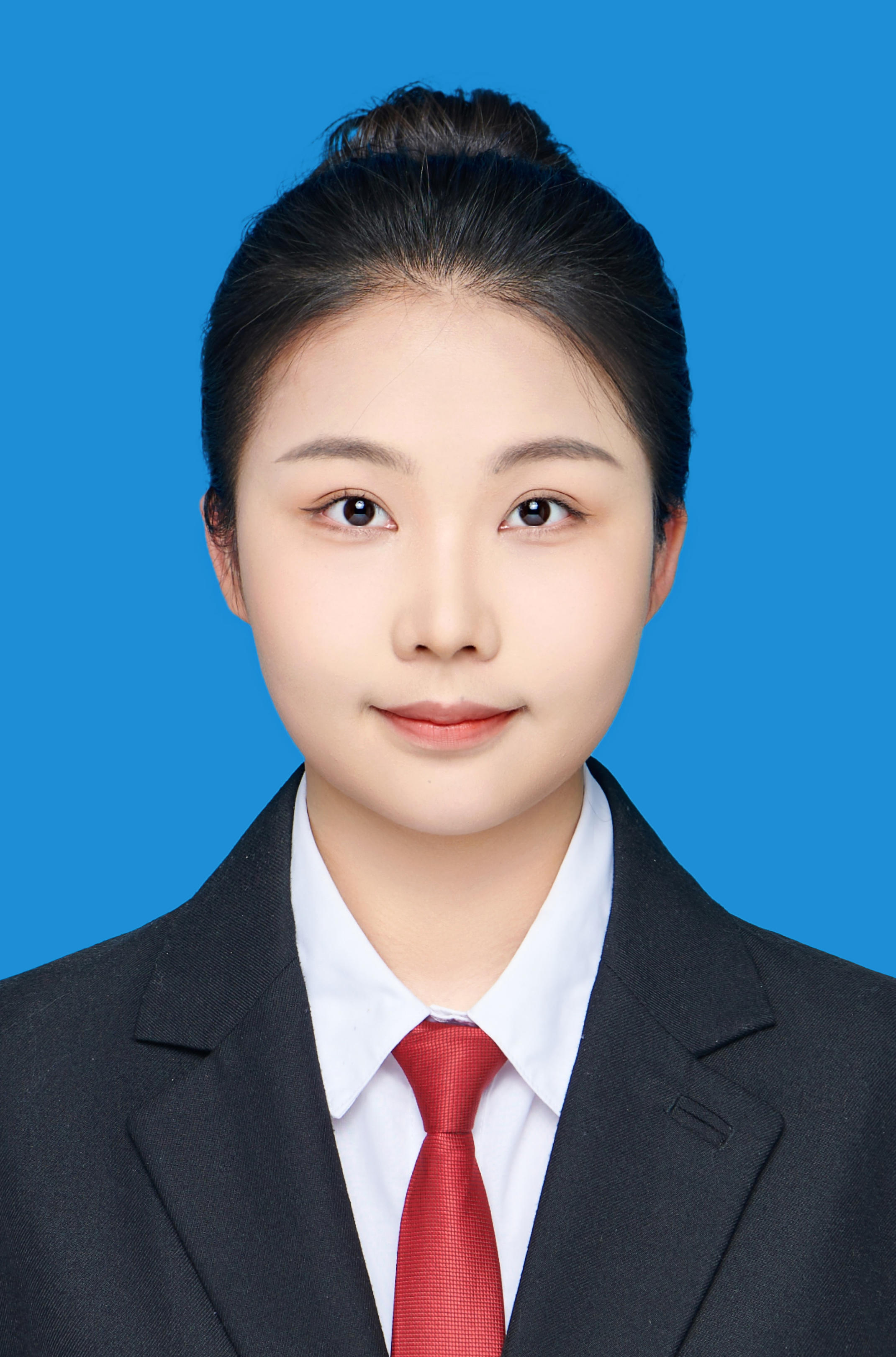 许佳欣律师